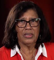 Donna Ginn's Instagram, Twitter & Facebook