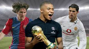 Check out his latest detailed stats including goals, assists, strengths & weaknesses and. Kylian Superstar Mbappe Mit 19 Schon Besser Als Messi Cr7 Fussball News Sky Sport