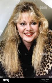 Stephanie Hertel's Instagram, Twitter & Facebook