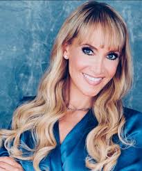 The Relationship Expert