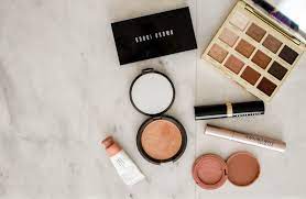 900 Makeup Background Images Download Hd Backgrounds On Unsplash Download hd aesthetic wallpapers best collection. 900 makeup background images download