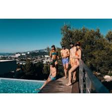 D'après culturepsg.com, le maillot domicile du psg en 2012/2013 serait bleu, avec de fins liserés blancs et rouges. Short De Bain Thermique Jack Magnan Jaune Orange