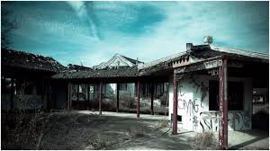 Www.patreon.com/expeditionthemeparkwww.twitter.com/expthemeparkjoin us as we look at the abandoned history of splendid china florida on expedition extinct. The Failure Of Splendid China A Decaying Theme Park In Orlando Florida Abandoned Spaces