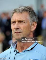 274 fotos e imágenes de alta resolución de Kenny Simpson