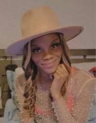 Shavonda Smith's Instagram, Twitter & Facebook