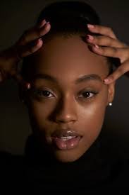 Lindsey Nation's Instagram, Twitter & Facebook