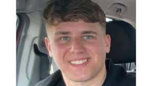 Fundraiser for Fox Wayne by Madison Kelly : Mackenzie Ball