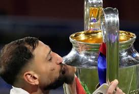 Efraín Ballesteros, Autor en Periódico AM