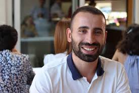 MUITOS PARABÉNS, REVERENDO PADRE!