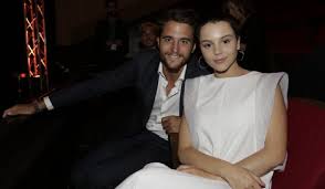 His parents are pedro de aragão morais theotónio pereira and mafalda gomes de amorim. Tiago Teotonio Pereira E Filipa Areosa Acabaram Namoro Mas O Ator Nao Sabe Porque