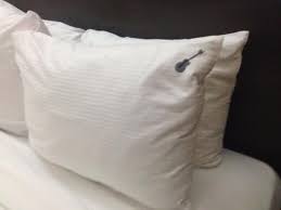 Port of san diego and san diego convention center are also within 15 minutes. Signature Pillow Picture Of Hard Rock Hotel San Diego Tripadvisor