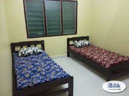 Mengecat rumah dan bangunan available at pasir gudang, johor. Bilik Sewa Pasir Gudang Berhampiran Politeknik Room Rooms For Rent Home Decor