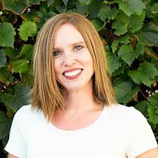 Gigi Clarkson's Instagram, Twitter & Facebook