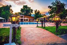 Wishing to put an end to his bad luck, ion commits to work for a foreigner, unaware of the fact that he becomes involved in il. Bora Bora Galati Community Facebook