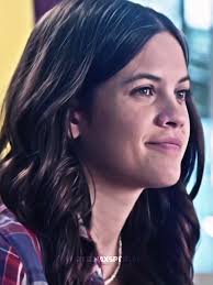 Does anyone know where I can download episodes from this show?  #greenhouseacademy #gha #dayley #danielhaywood #hayleywoods #netflix