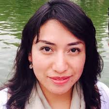 Clara DOMÍNGUEZ-DELGADO