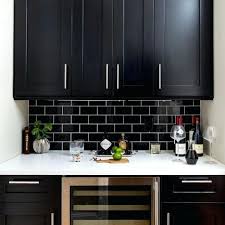 33 The Ultimate Subway Tile Kitchen Trick Athomebyte Kitchen Tiles Design Black Subway Tiles Black Tiles Kitchen