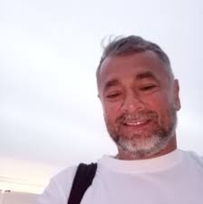 Dziś miałem przyjemność gościć w swoim gabinecie Pana Arkadiusza  Machnackiego, który decyzją Rady Nadzorczej Nasielskiego Budownictwa  Mieszkaniowego sp. z o.o. od 1 października 2024 r. będzie pełnił funkcję  Prezesa Zarządu. Podczas spotkania