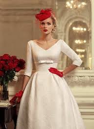 Hochzeitskleider Fur Den Schonsten Tag Ihres Lebens Hochzeitskleid 40er Kleider Hochzeitskleid