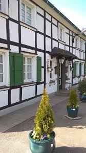 Das ausflugsziel haus bärwinkel wird von 34 wanderern empfohlen. Die 10 Besten Deutschen Restaurants In Sprockhovel