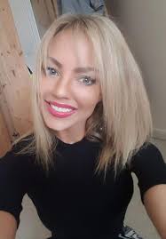 Becca Jade Gates (@BeccaJadeGates)