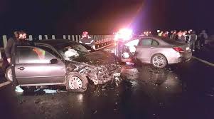 Încă un accident a avut loc, vineri la prânz, pe autostrada soarelui, după impactul dintre trei mașini, pe sensul către capitală. Trei MaÈ™ini Implicate Intr Un Accident Violent Pe Autostrada A1 Foto Lugoj Expres