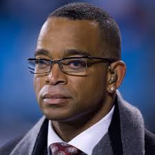 Stuart Scott Dies at Age 49: Celebs, Sports Leagues Mourn ESPN Anchor