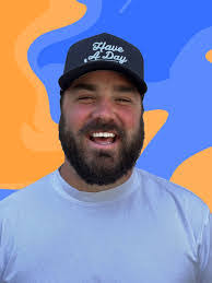 Alex Roessler's Instagram, Twitter & Facebook