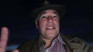 🐻‍❄️Eric🐻Bare🐻‍❄️Bares in 49 Countries🐻