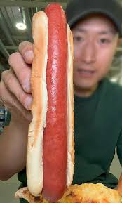 Tried the Most Expensive Hot dog combo for $2.41 at Costco Iceland and I  really loved the crispy onions