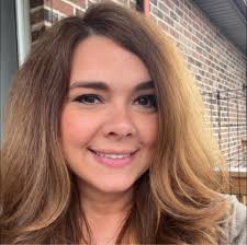 It is with great pride and happiness that we announce Dr. Laura De Cordon  joining our team here at NAHCC as a Veterinarian. As many of our clients  know, Dr. Laura has