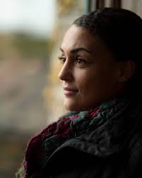 Kirsten Raines's Instagram, Twitter & Facebook