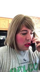 Aunt Mary Pat’s friend calls. 📞