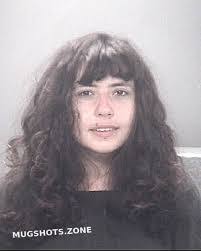 Renee Comer's Instagram, Twitter & Facebook