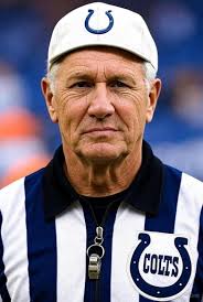 Tate needs to get the ball to the tight end Heath today. That dude was a  beast