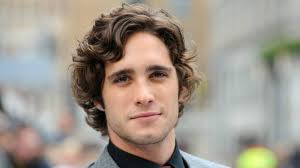 Post your curly haired questions or awesome curly haired do's! The Best Wavy Hairstyles For Men With Thick Hair