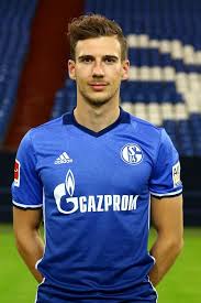 If you any have tips or corrections, please send them our way. Lucas On Twitter Thread The Amazing Transformation Of Leon Goretzka Age 25 Origin Germany Before Confinement Height 1m89 Weight 76 Kg After Confinement Height 1m89 Weight 82 Kg How To Go