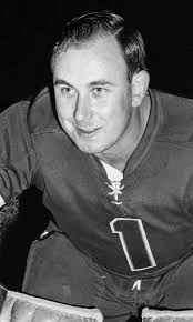 50 Years Ago in Hockey: Suitcase Smith Just Wants to Settle Down