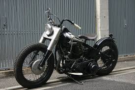 ハーレー トライアンフのカスタム 修理 spice motorcycles スパイスモーターサイクルズ カスタムバイク カスタムバイク ヴィンテージのオートバイ トライアンフ