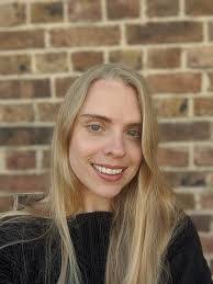 Tara Healy's Instagram, Twitter & Facebook