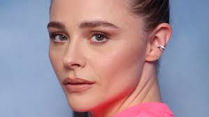 Chloe Grace Moretz's Must-See Makeup Tips