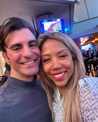 Such a fun weekend in Boston for the World Figure Skating Championships!  Inspiring skating, heartwarming reactions and sportsmanship, and it was  wonderful to see so many skating friends from different places and