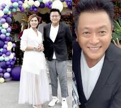 The program brings 90 trainees from different countries, agencies, and colleges, to form an international boy group. é­é§¿å'é©è®èå¾éºæ³°ç¶²æ°'é¬§ææ£9å¹´æ»éºåå¨¶å¤§é¸å«©å¦» æ´å ± å¨æ¨ ä¸­æ¸¯å° D190603