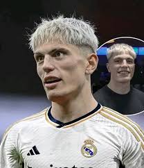 🤯💰Lamine Yamal renews his contract with Barcelona UNTIL 2031! with a €1  BILLION RELEASECLAUSE! There is a special bonus agreement in Lamine Yamal's  contract in case he wins the Ballon d'Or! (tjuanmarti/