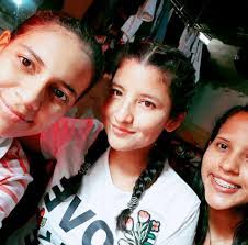 Mabel Moran's Instagram, Twitter & Facebook