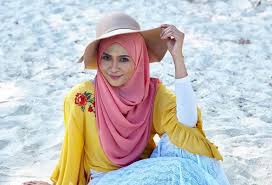 Banyak lagi video eksklusif dan yang best best dekat astro go dan njoi now! Ini Ciri Ciri Utama Perlu Ada Kalau Nak Jadi Suami Siti Nordiana Kalau Tak Ada Jangan Mimpi Media Hiburan