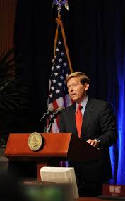 Peyton begins to face his series of 'lasts'