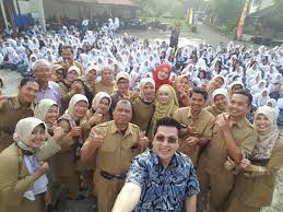 Check spelling or type a new query. Kptik On Twitter Ketua Kptik Di Smk Kencana Bandung Kptik