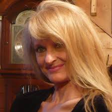 Karen Eblen's Instagram, Twitter & Facebook