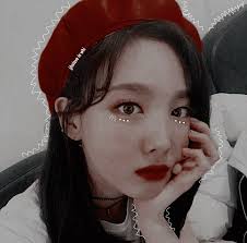 كلية الأيدولز Idols College Nayeon Girl Icons Pretty Korean Girls